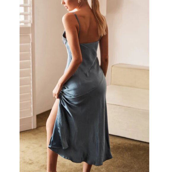 Selfie Leslie Downtown Cami Strap Front Split Midi Dress Midnight Blue Size M - Picture 3 of 13